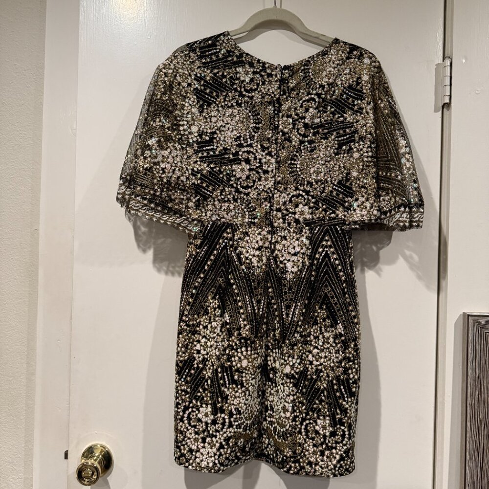 Selfie Leslie “Lady Luck” Cape Sleeve Wrap Dress – Black – NWT - Picture 6 of 8